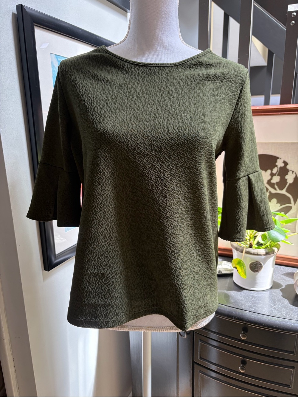 Green Envelope Olive Green Bell Sleeve Tunic Top